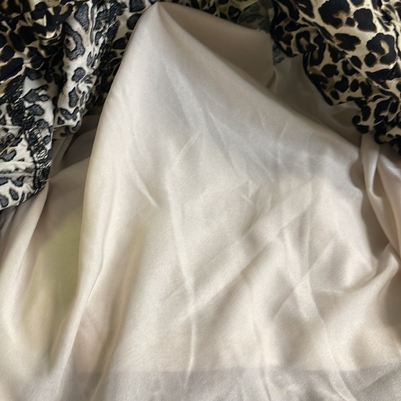 &MERCI Leopard Print Tiered Mini Ruffle Skirt Size M - Picture 6 of 8